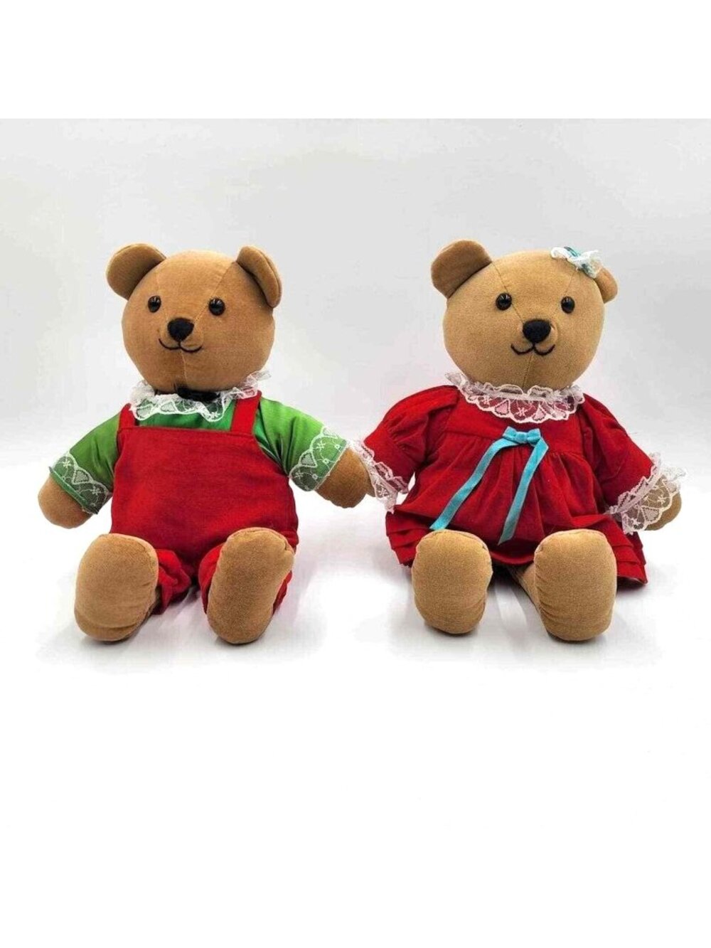 Dakin Christmas Girl & Boy Bears Set Of 2 Vintage 1984 Plush Stuffed Teddy Bear